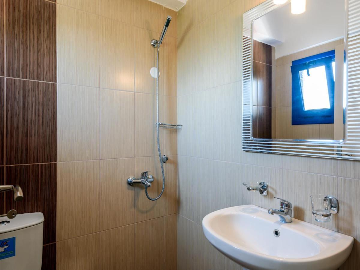 Ferienwohnung Giannis Studio Agia Roúmeli Exterior foto